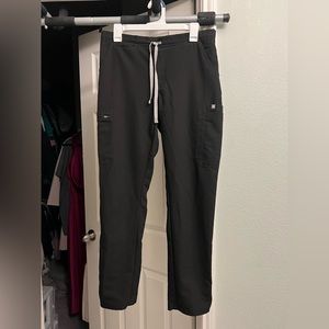 Figs scrub pants size medium